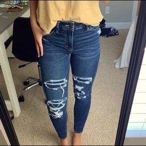 American Eagle Jeans. Darker wash jeans.